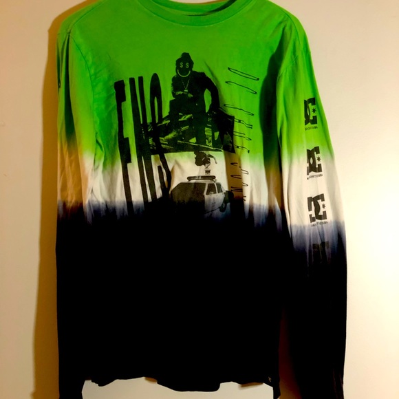 Longsleeve DC Shirt - Picture 1 of 3